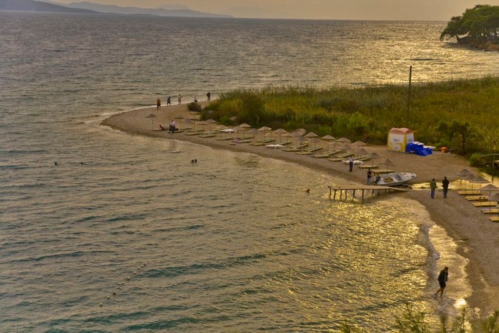 Akyaka Çınar Plajı